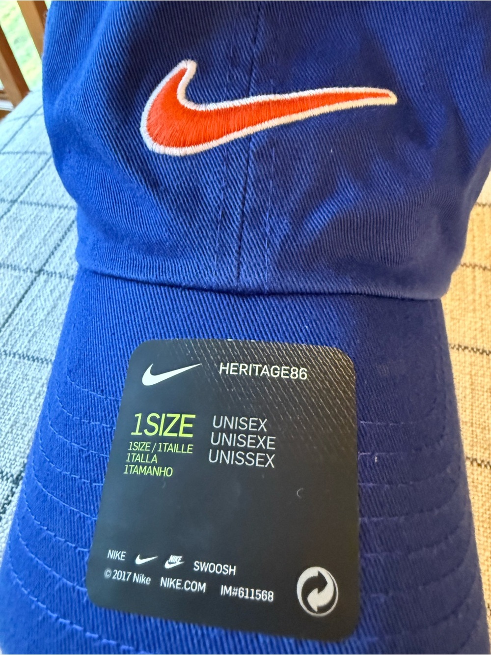 Nike Hat - Picture 2 of 4